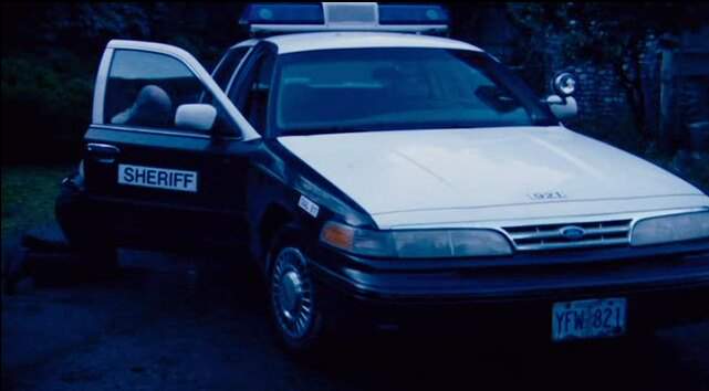 Ford Crown Victoria
