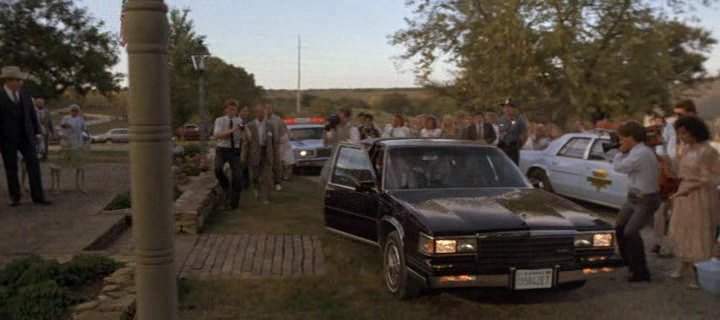 Cadillac Sedan DeVille