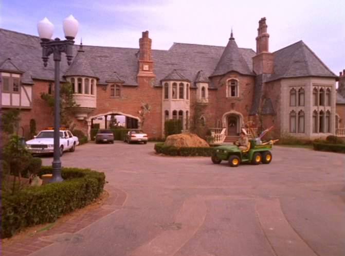 John Deere Gator