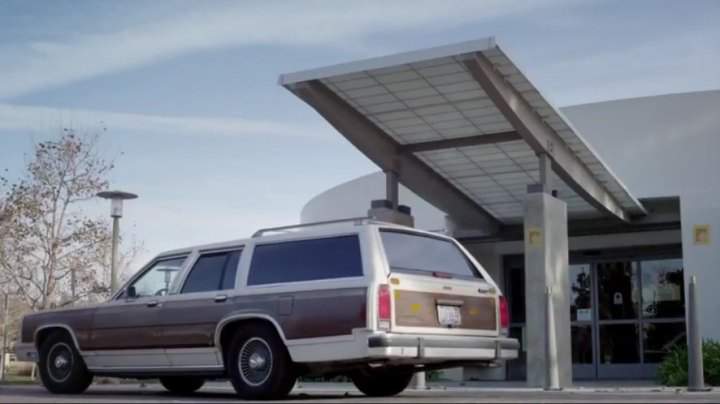 Ford LTD Country Squire
