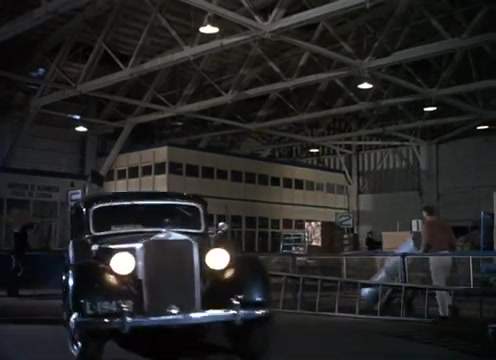 Mercedes-Benz 230 Lang