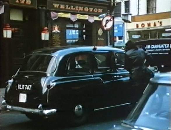 Austin FX4