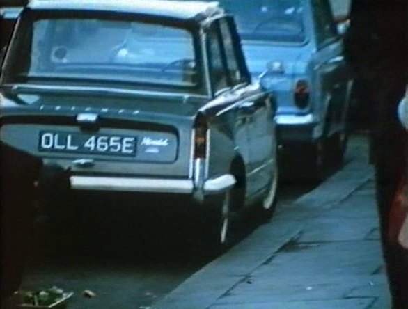 Triumph Herald 1200 Saloon
