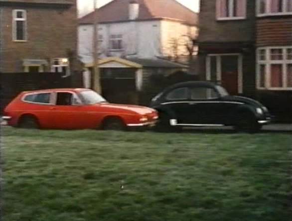 Volkswagen De Luxe Saloon