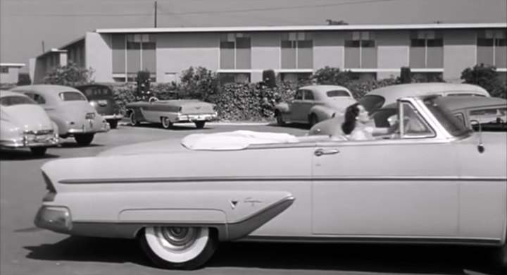 Plymouth Belvedere