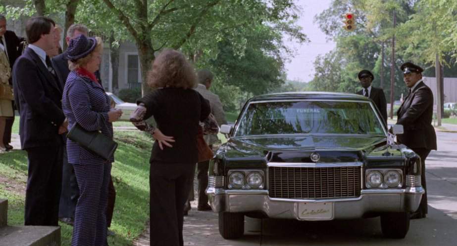 1970 Cadillac Fleetwood 75 in False Face