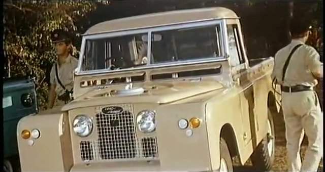 Land-Rover 109'' Series IIa Pickup