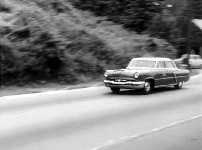Lincoln Capri