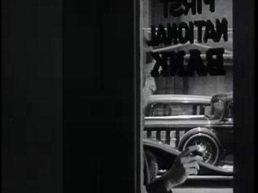 1932 Cadillac V-16 in The Wrong Road