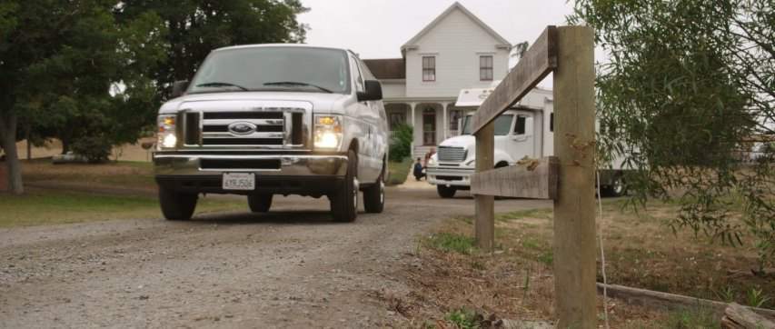 Ford E-350