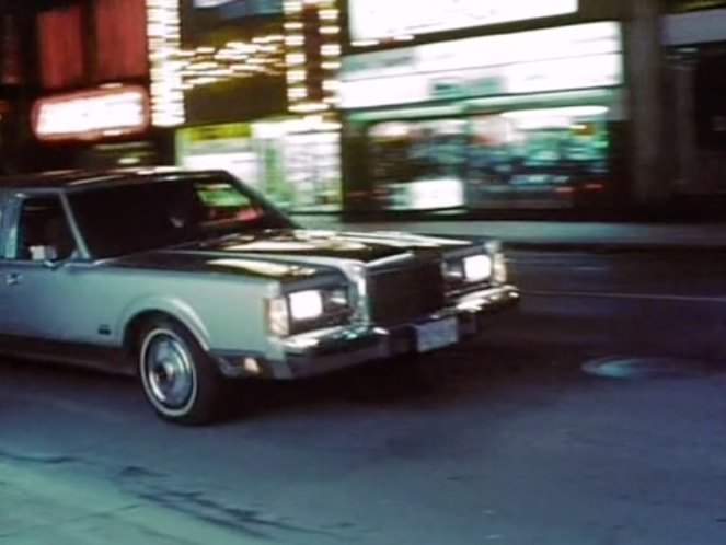 Lincoln Town Car Stretched Limousine