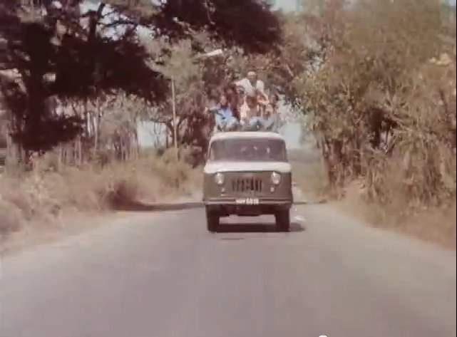 Mahindra FC-160 Minibus