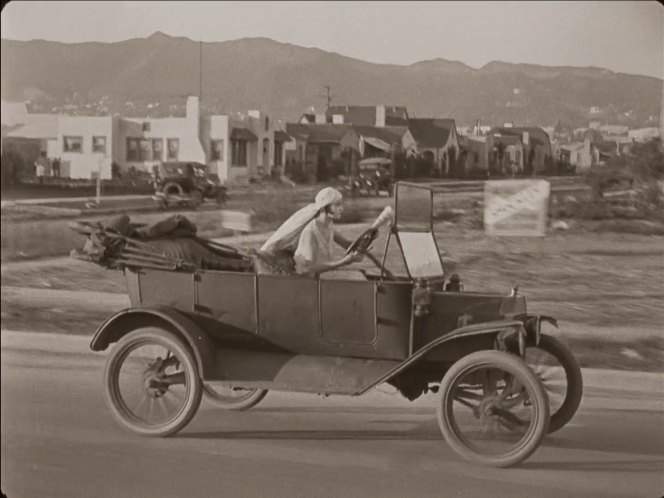 1914 Ford Model T in Seven Chances
