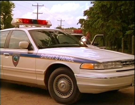 1996 Ford Crown Victoria in Shadow Builder