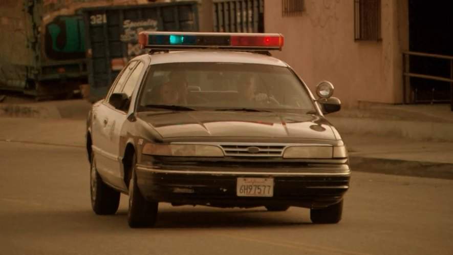 Ford Crown Victoria
