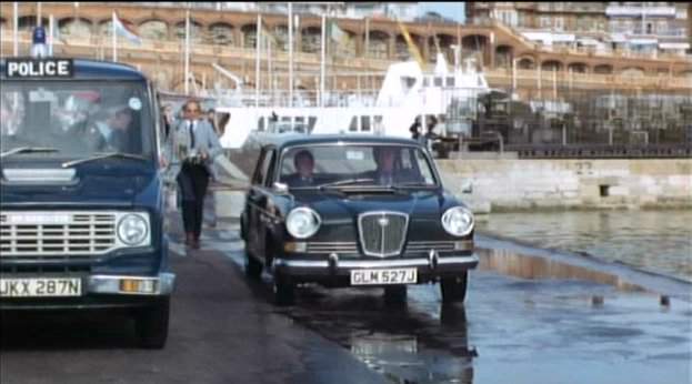 Leyland Sherpa