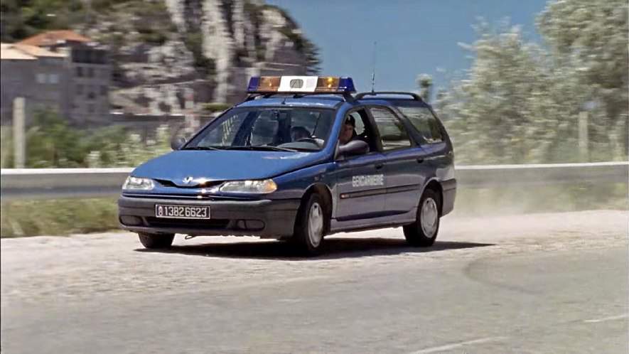 Renault Laguna Nevada 1