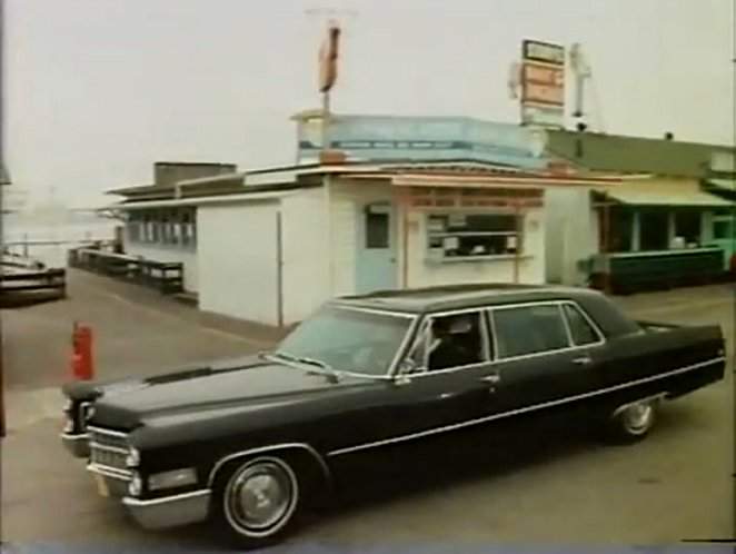 Cadillac Fleetwood 75