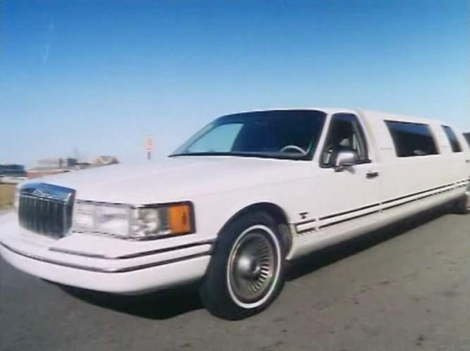 Lincoln Town Car Stretched Limousine