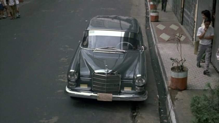 Mercedes-Benz 200