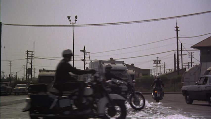 Harley-Davidson FLHP Electra Glide