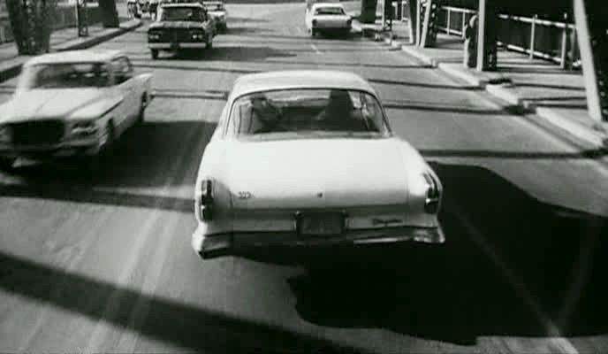 Plymouth Valiant Signet