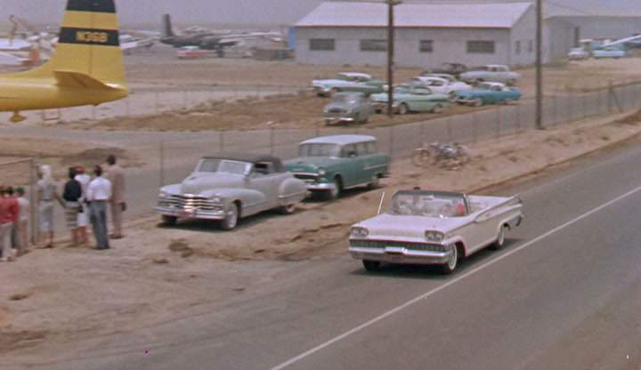 Cadillac Series 62 Convertible