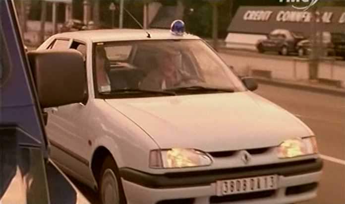 Renault 19