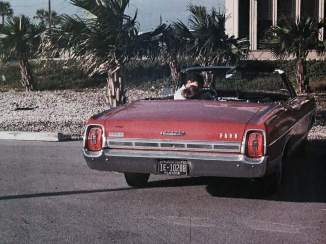 Ford Galaxie 500