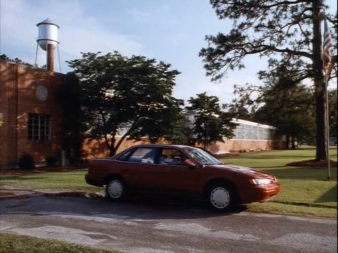 Ford Taurus