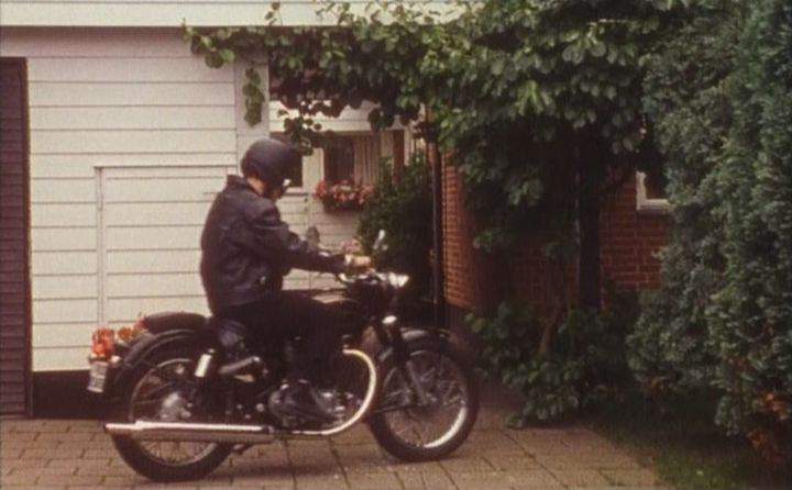 Royal Enfield Bullet 350