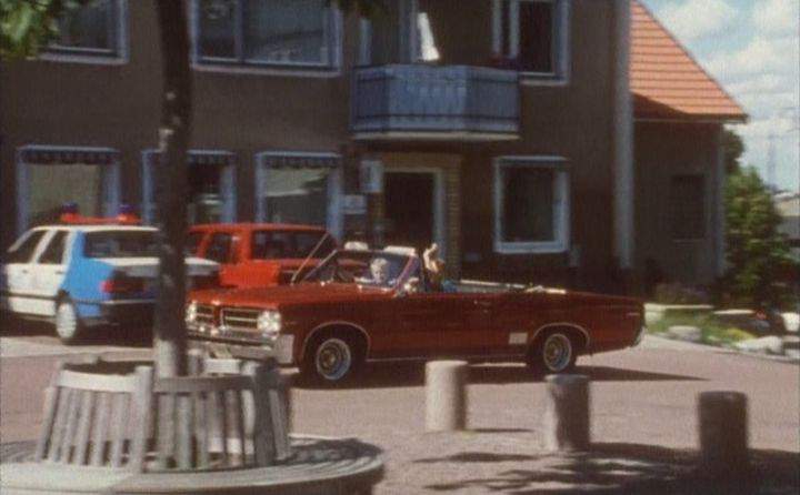 SAAB 9000 CD