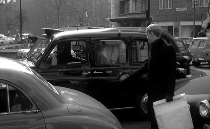Austin FX4