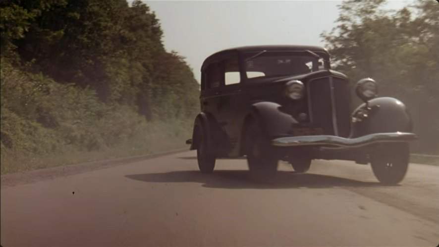 Plymouth De Luxe