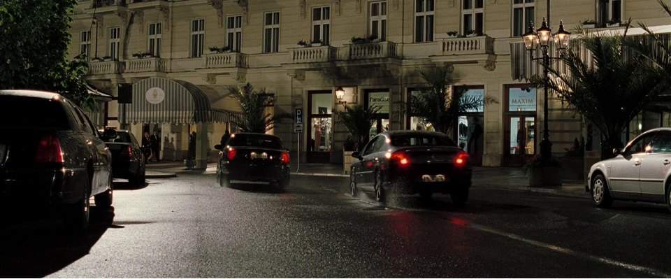 Lincoln Town Car Stretched Limousine