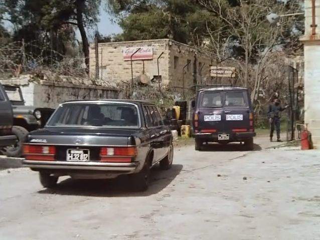 Mercedes-Benz 300 D Lang
