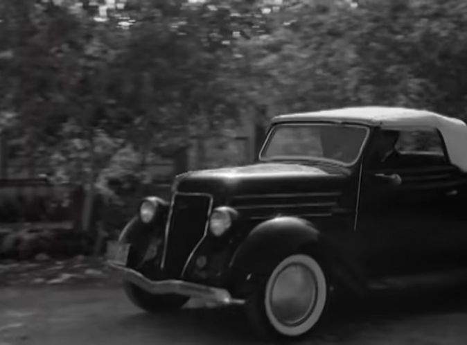 Ford V8 De Luxe