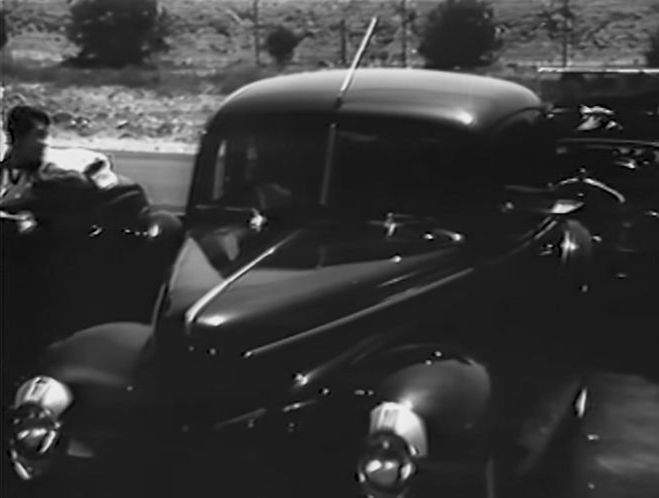 Ford V8 De Luxe