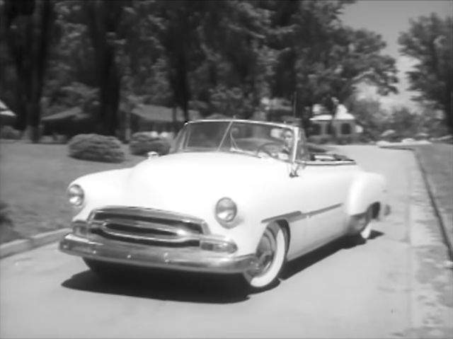 1951 Chevrolet Styleline De Luxe in High School Caesar