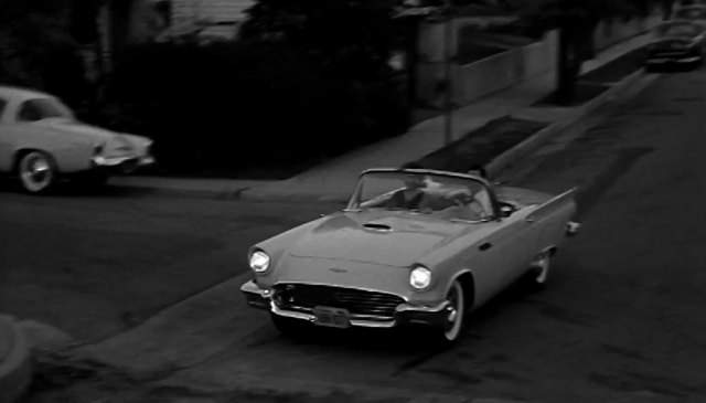 Ford Thunderbird