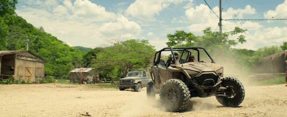 Polaris RZR Pro XP 4