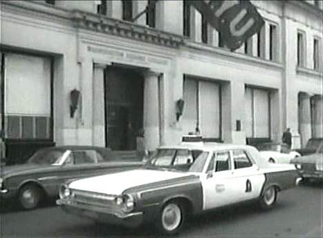 Dodge 330