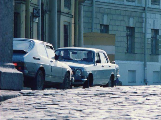 SAAB 900