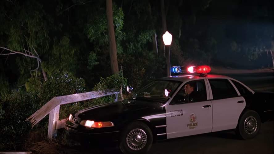 Ford Crown Victoria