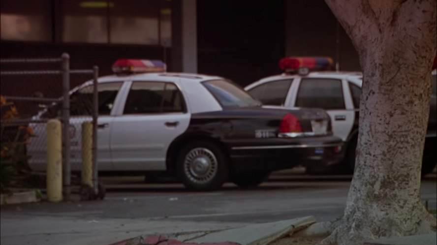 Ford Crown Victoria