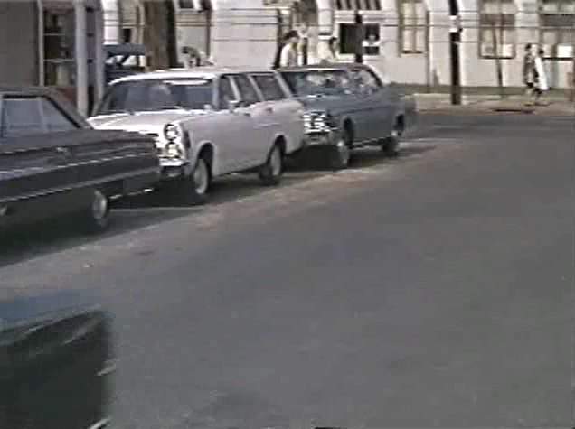 Mercury Comet Voyager