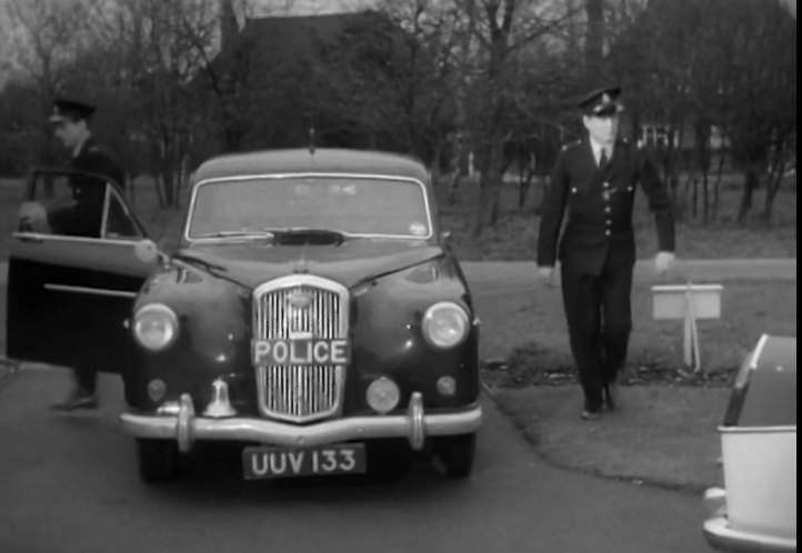1957 Wolseley 6/90 Series III in The Third Alibi