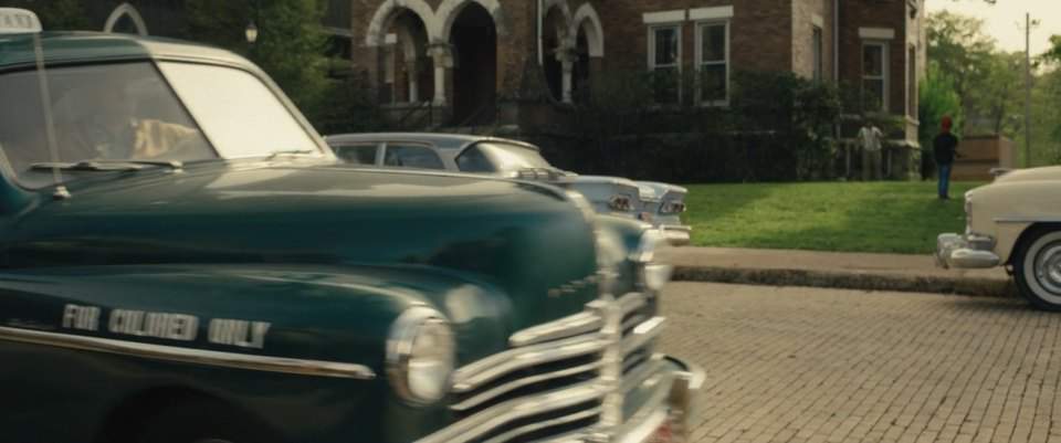 Plymouth De Luxe