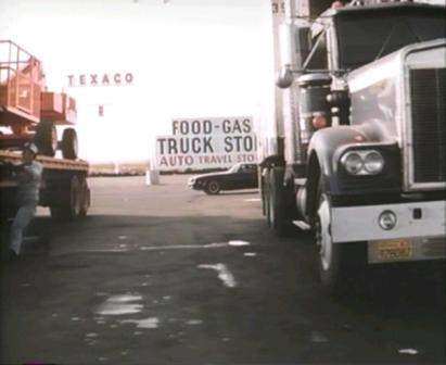 Kenworth W-900