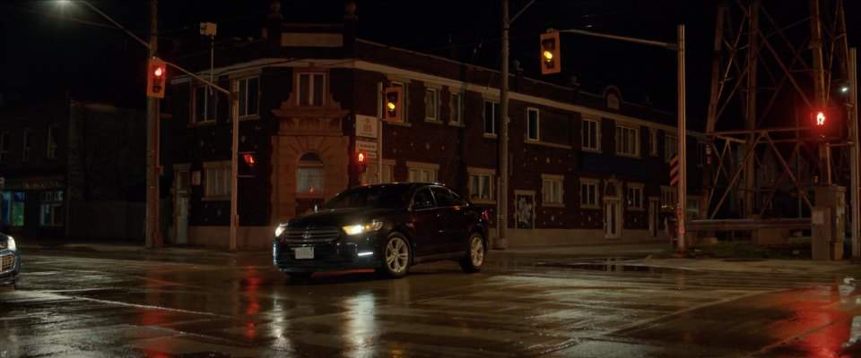 Ford Taurus